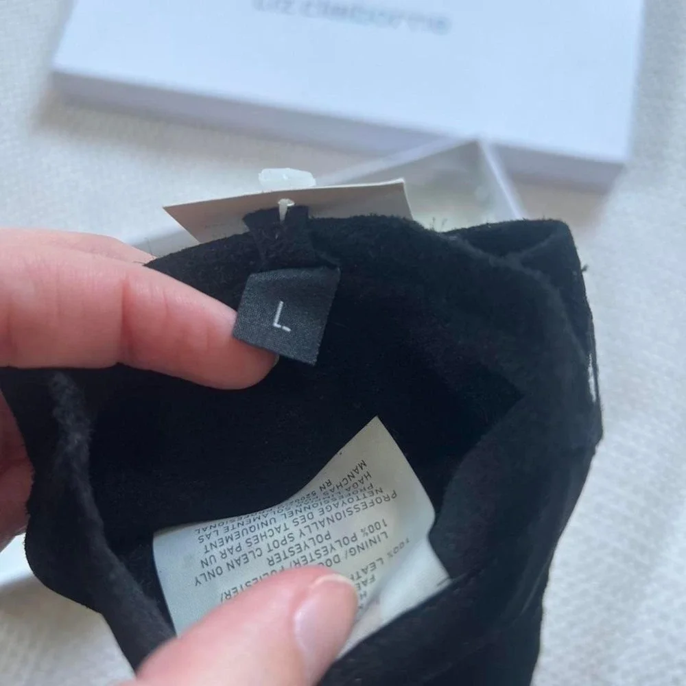 Liz Claiborne Women's Black Suede Leather Gloves